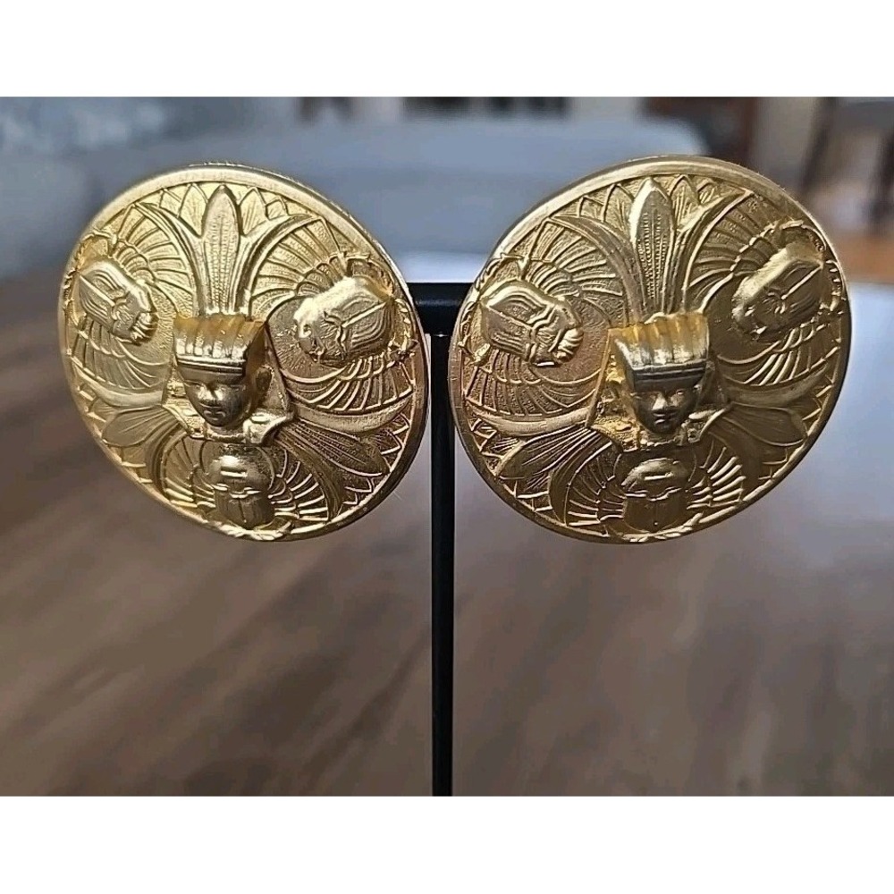 VTG Gold Tone Egyptian Motif Chunky Statement Clip-On Earrings Lightweight